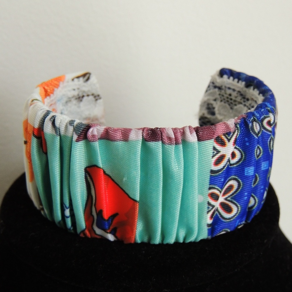 Dayspring Redeemed Fabric Cuff - NWT